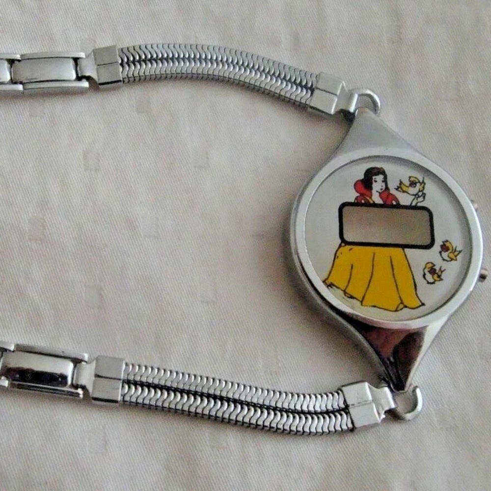 Vintage Disney Snow White Wristwatch Watch Case Bracelet  For Parts / Repair